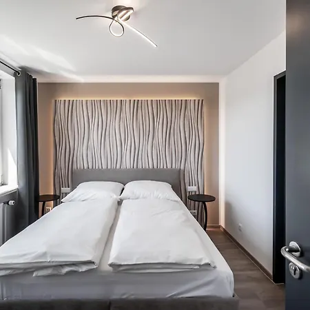 Gaestehaus Im Haus Des Kfz-gewerbes * Drážďany