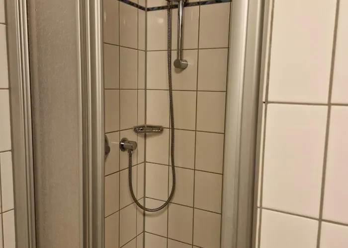 Gaestehaus Im Haus Des Kfz-gewerbes Дрезден