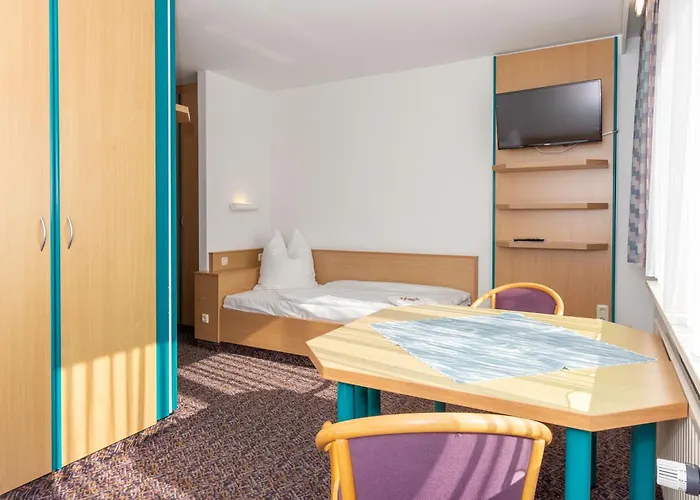 Gaestehaus Im Haus Des Kfz-gewerbes Дрезден